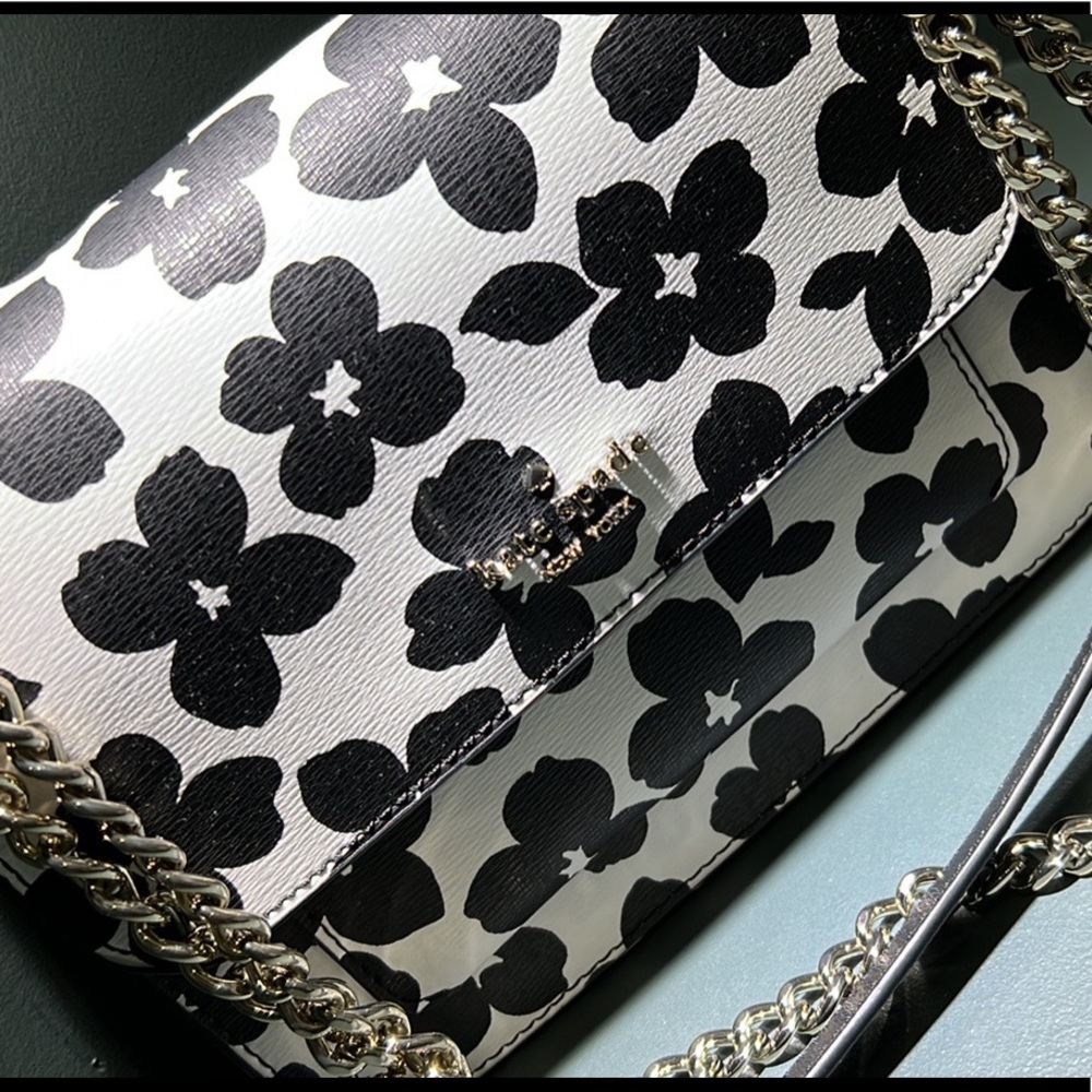 Kate Spade shoulder and crossbody black and white bag